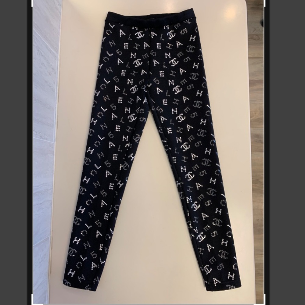 Chanel Logo Print Leggings Pre-Owned Sold Out!